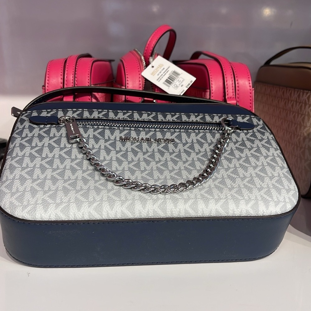 Michael Kors Jet Set Large Ombré Signature Logo EW Crossbody Body
Navy 
NWT - Picture 10 of 13